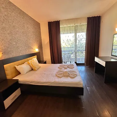 Menada Imperial Heights Vilă *