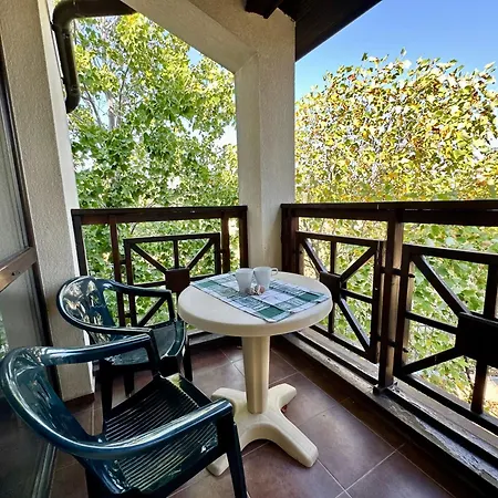 Menada Imperial Heights Villas