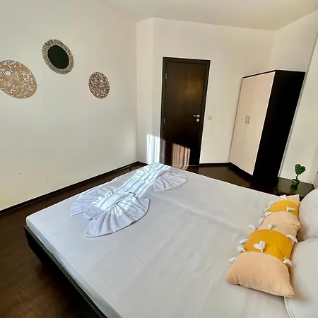 Menada Imperial Heights Villas