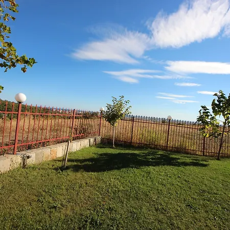 Villa Menada Imperial Heights Villas *