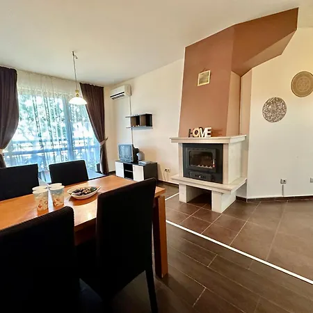 Villa Menada Imperial Heights *