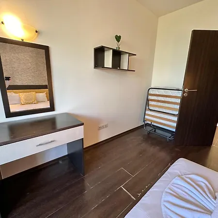 Menada Imperial Heights Villa *