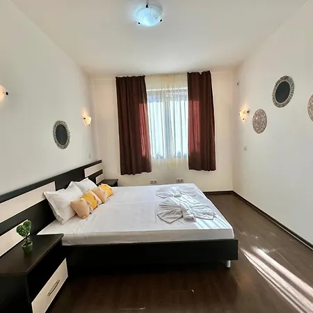 Menada Imperial Heights Villa