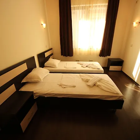 Menada Imperial Heights Villa Sunny Beach
