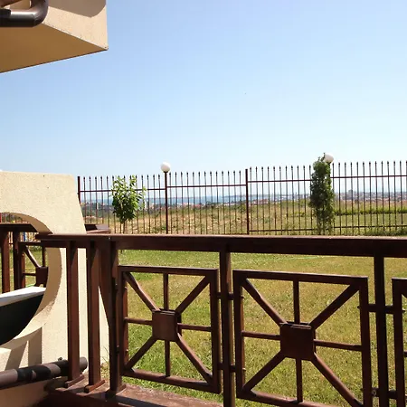 Villa Menada Imperial Heights