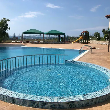 Menada Imperial Heights Sunny Beach